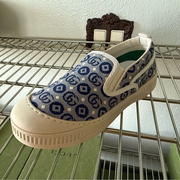 Kids Slip-On Shoes - Blue Pattern - Picture 2 of 7